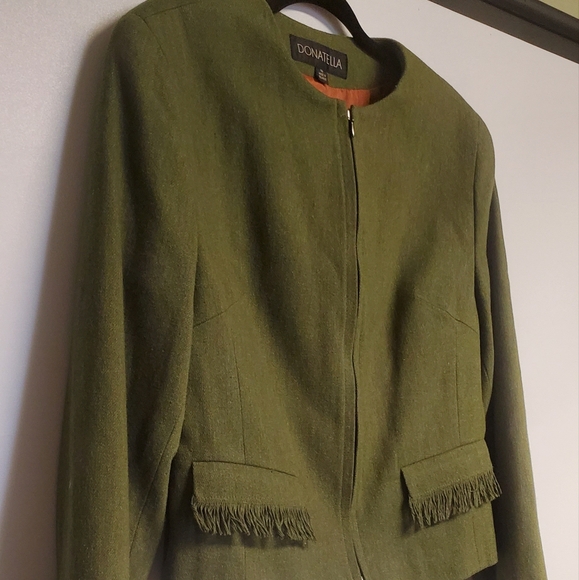 Vintage DONATELLA Green Wool Blend Cropped Zip Front Blazer Jacket 12 - Picture 2 of 8